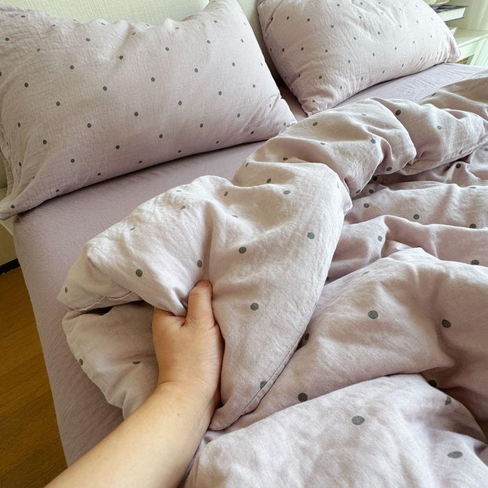 91家纺网 家纺一手货源 找家纺 8+8 2025新款全棉A类母婴级抗菌有氧全棉双层纱亲肤全棉小清新印花三件套四件套 简约款-芋泥波波