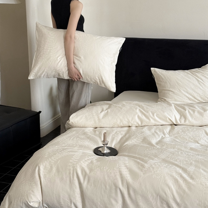 91家纺网 家纺一手货源 找家纺 （总）鹿班家居 2025春夏新款100s长绒棉纯棉云感超柔厚织提花浮雕四件套-半阙清欢（标准会员-20元）