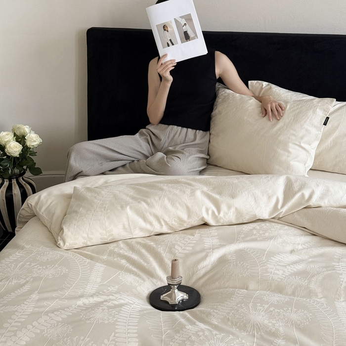 91家纺网 家纺一手货源 找家纺 （总）鹿班家居 2025春夏新款100s长绒棉纯棉云感超柔厚织提花浮雕四件套-半阙清欢（标准会员-20元）