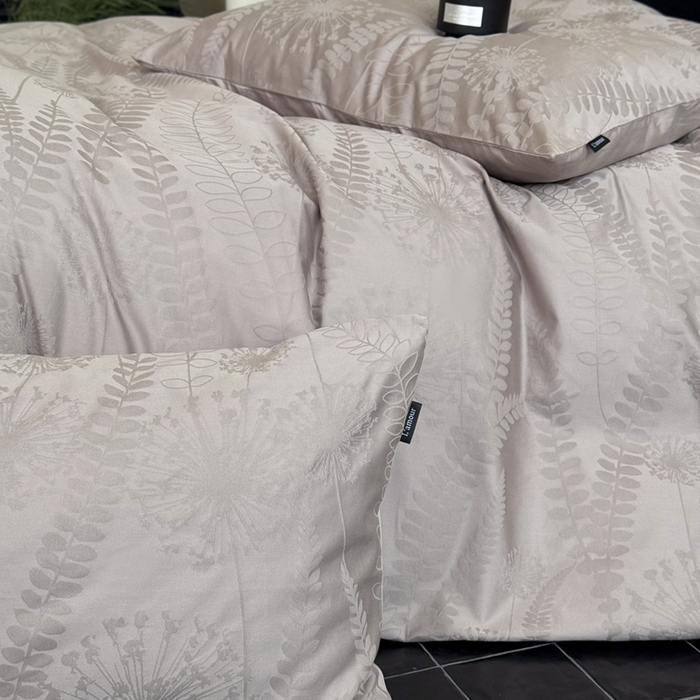 91家纺网 家纺一手货源 找家纺 鹿班家居 2025春夏新款100s长绒棉纯棉云感超柔厚织提花浮雕四件套-半阙清欢（标准会员-20元） 半阙清欢-咖色