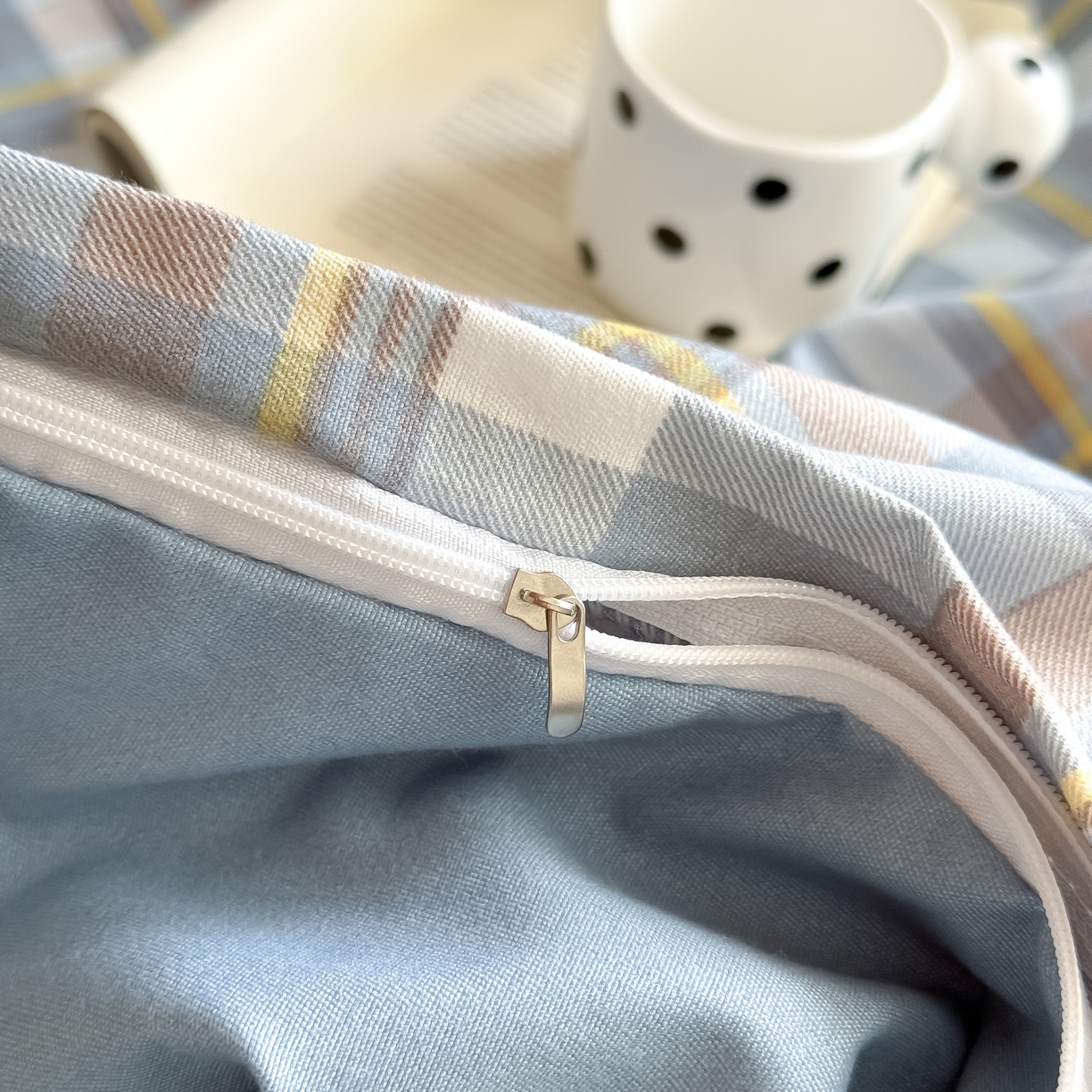 91家纺网 家纺一手货源 找家纺 卡罗兰 2025新款学生季水洗棉磨毛三件套 莫妮卡-蓝