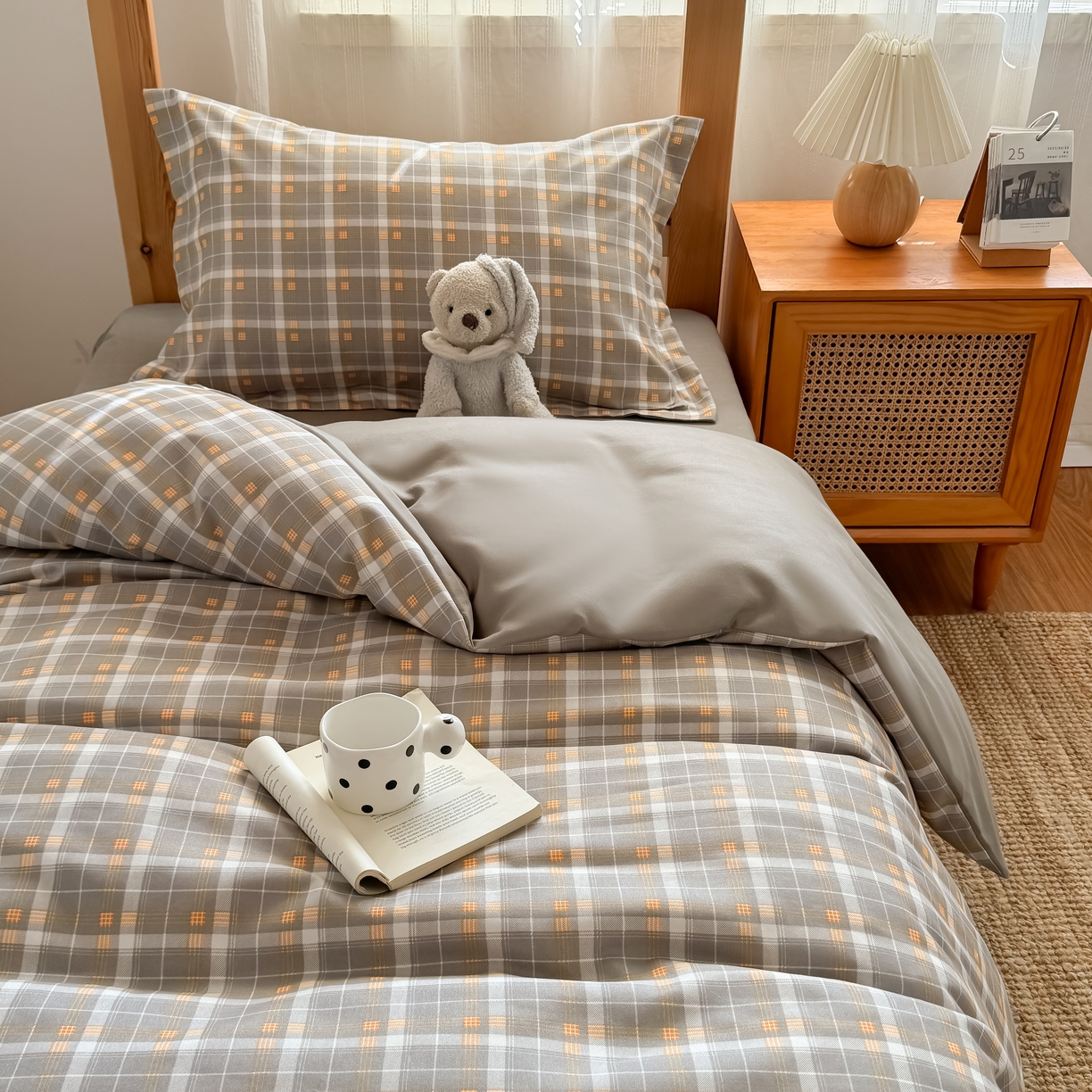 91家纺网 家纺一手货源 找家纺 卡罗兰 2025新款学生季水洗棉磨毛三件套 格调-灰