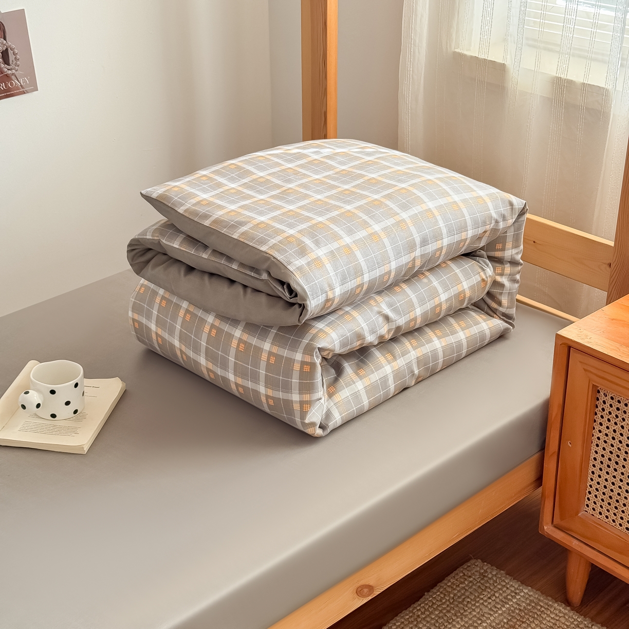 91家纺网 家纺一手货源 找家纺 卡罗兰 2025新款学生季水洗棉磨毛三件套 格调-灰