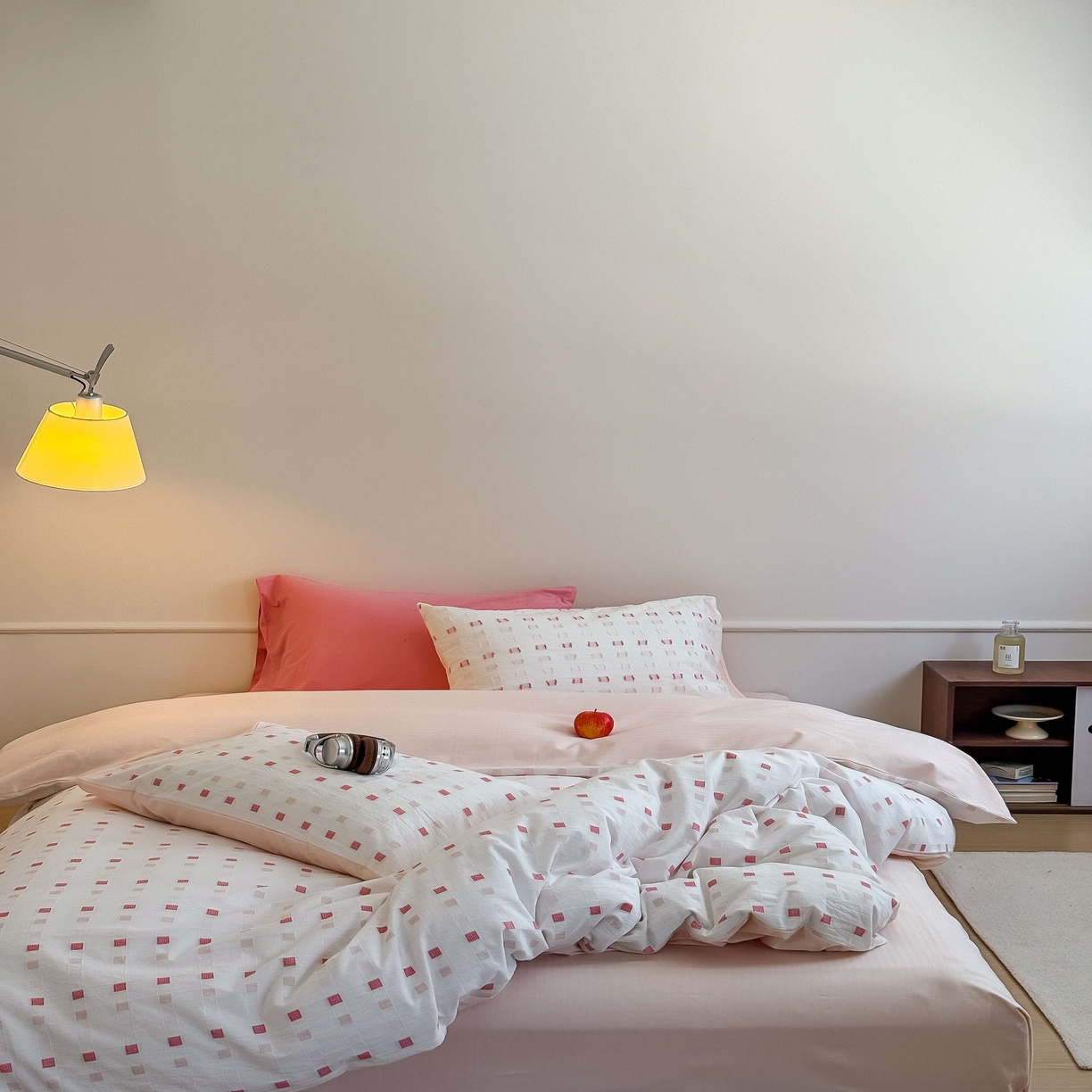 91家纺网 家纺一手货源 找家纺 山舍家居 2025新款全棉纯棉色织提花四件套系列-方糖 方糖-粉