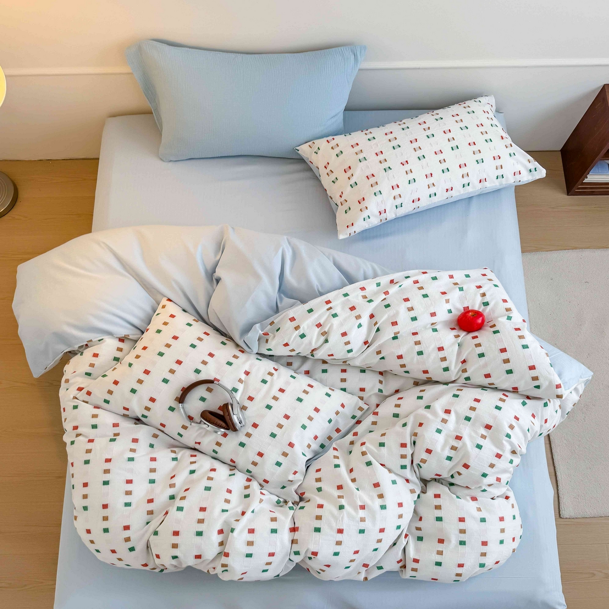 91家纺网 家纺一手货源 找家纺 山舍家居 2025新款全棉纯棉色织提花四件套系列-方糖 方糖-蓝