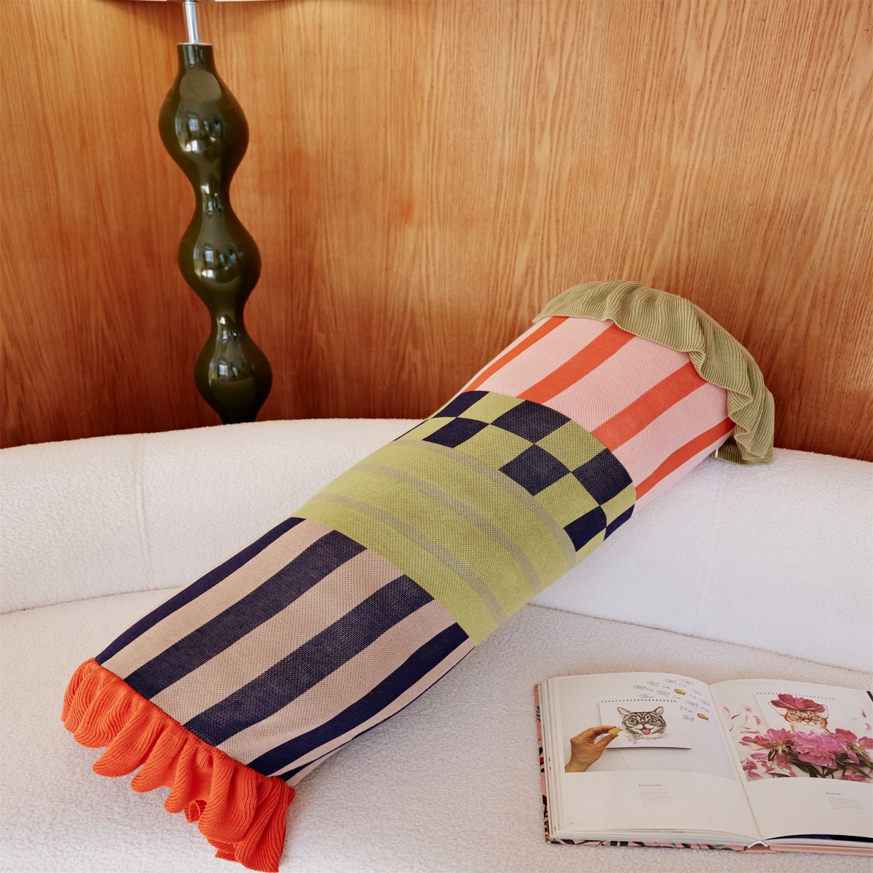 91家纺网 家纺一手货源 找家纺 暖绵绵家纺 2025新款莱赛尔撞色格纹抱枕-洛希亚（含芯） 洛希亚-黄色