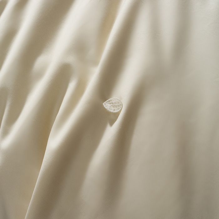 91家纺网 家纺一手货源 找家纺 岚司羽 2025新款长绒棉双宫特级桑蚕丝可透视被子被芯 金黄