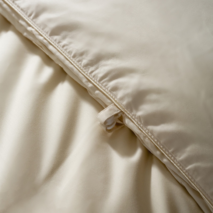 91家纺网 家纺一手货源 找家纺 岚司羽 2025新款长绒棉双宫特级桑蚕丝可透视被子被芯 金黄