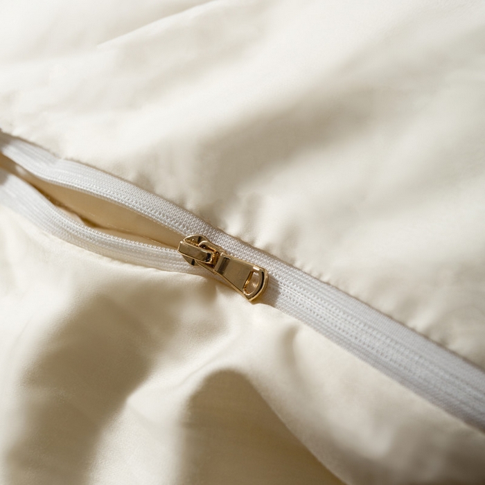 91家纺网 家纺一手货源 找家纺 岚司羽 2025新款长绒棉双宫特级桑蚕丝可透视被子被芯 金黄