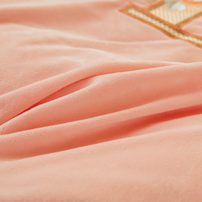 91家纺网 家纺一手货源 找家纺 怡源梦 2025新款亲肤舒适A类婴儿绒刺绣四件套 花香云锦-芙蓉玉