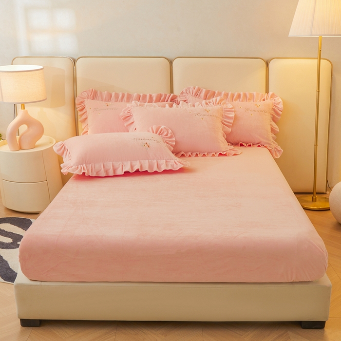 91家纺网 家纺一手货源 找家纺 怡源梦 2025新款亲肤舒适A类婴儿绒刺绣四件套 花香云锦-芙蓉玉