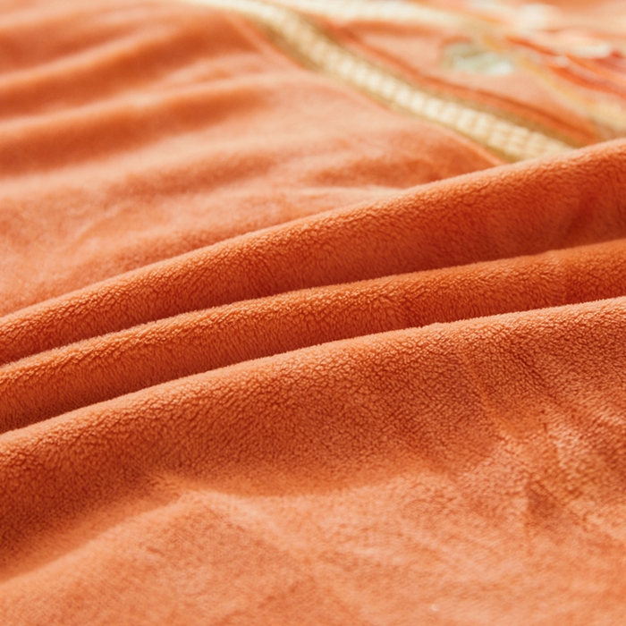 91家纺网 家纺一手货源 找家纺 怡源梦 2025新款亲肤舒适A类婴儿绒刺绣四件套 花香云锦-靓丽橙