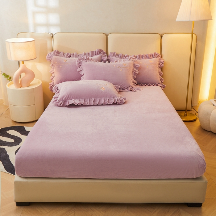 91家纺网 家纺一手货源 找家纺 怡源梦 2025新款亲肤舒适A类婴儿绒刺绣四件套 花香云锦-香芋紫