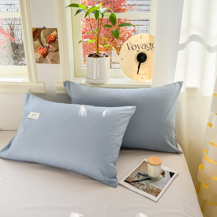 91家纺网 家纺一手货源 找家纺 眠博士 2025新款高支高密全棉纯色枕套系列 40支枕套-浅蓝
