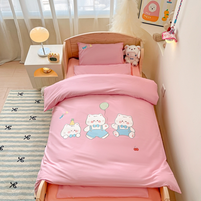 柔享家（原芷澜家纺）2025新款全棉高端贴布刺绣幼儿园套件儿童三件套被子被芯婴童宝宝六件套七件套 气球小猫粉