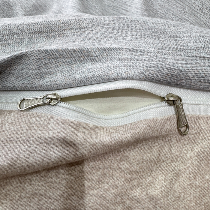 91家纺网 家纺一手货源 找家纺 凌鼎 2025新款100%全棉磨毛四件套数码印花加厚纯棉磨毛四件套 琥珀灰