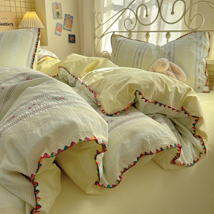 91家纺网 家纺一手货源 找家纺 田野 2025新款全棉水洗棉提花四件套 飘带