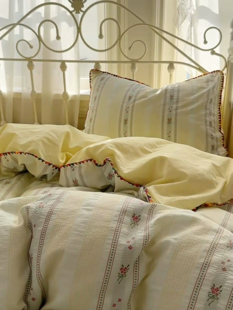 91家纺网 家纺一手货源 找家纺 田野 2025新款全棉水洗棉提花四件套 飘带