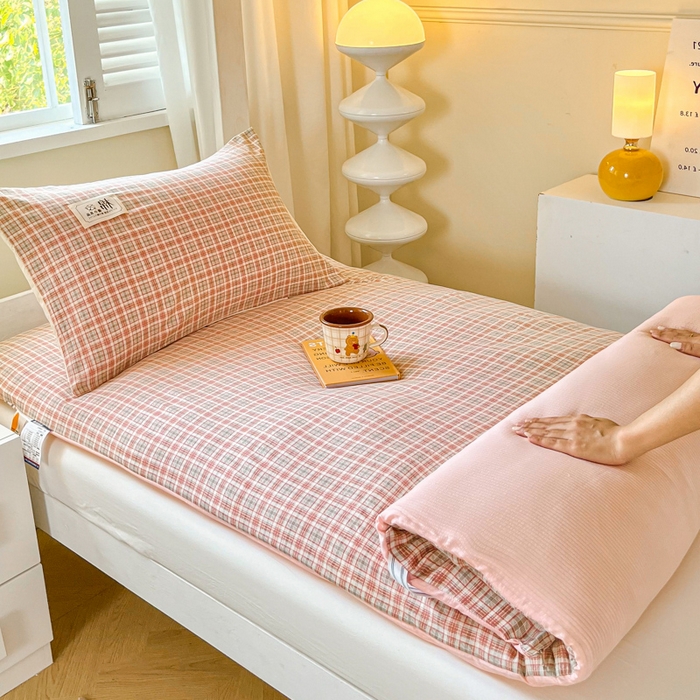 91家纺网 家纺一手货源 找家纺 缦卡琳家纺 2025新款水洗棉床褥子 花样年华