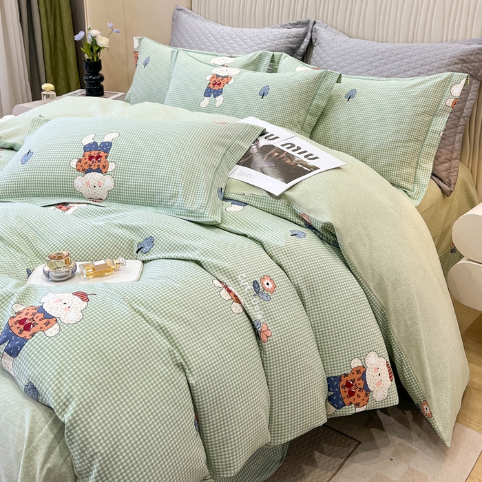 91家纺网 家纺一手货源 找家纺 凌鼎 2025新款100%全棉磨毛四件套数码印花加厚纯棉磨毛四件套 贴布小熊兰