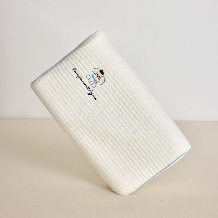 91家纺网 家纺一手货源 找家纺 （总）昕科 2025新款全棉水洗棉亲子乳胶枕-小白布丁狗