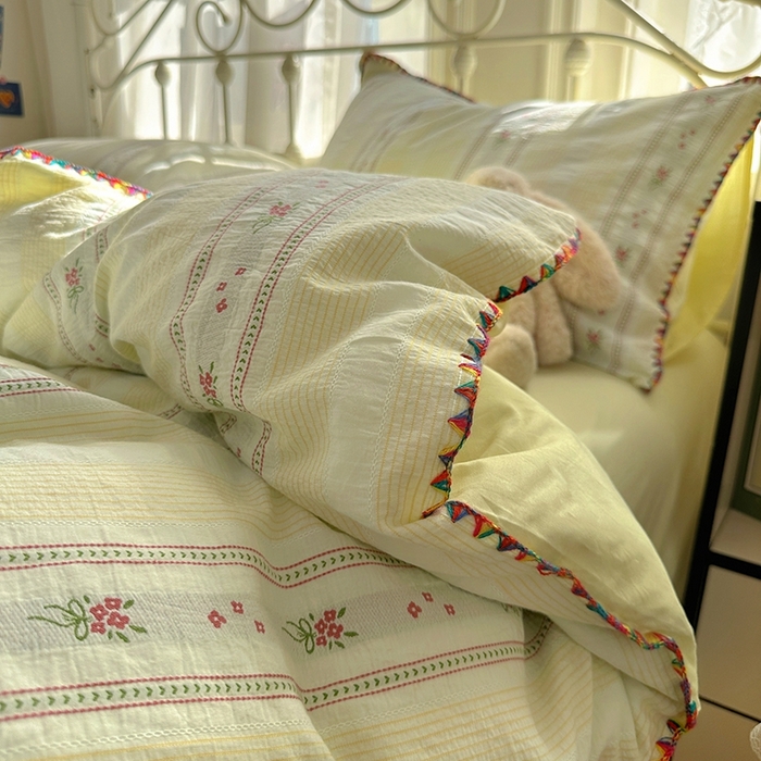 91家纺网 家纺一手货源 找家纺 田野 2025新款全棉水洗棉提花四件套 飘带