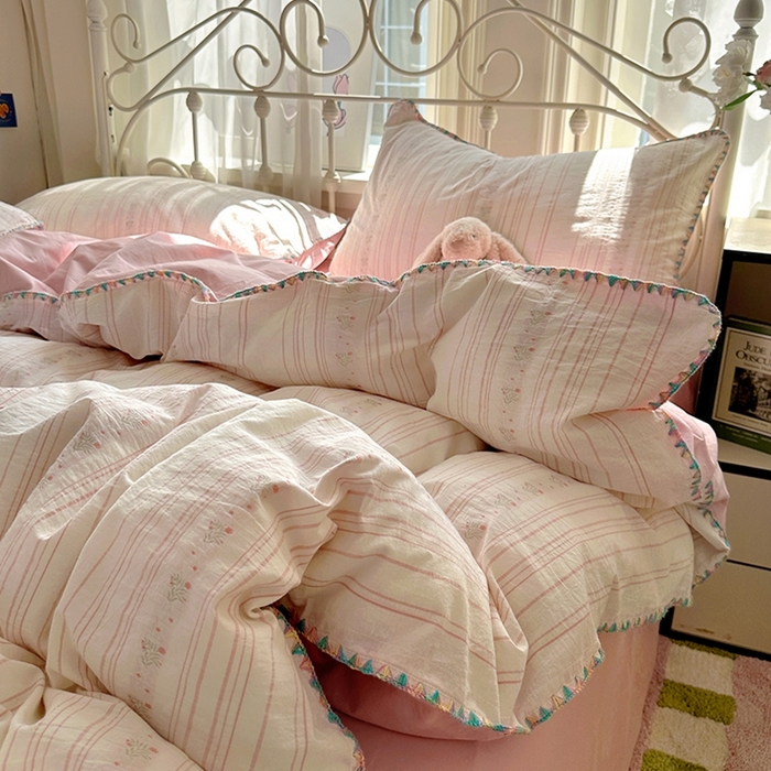 91家纺网 家纺一手货源 找家纺 田野 2025新款全棉水洗棉提花四件套 花颜