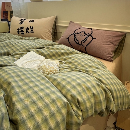 91家纺网 家纺一手货源 找家纺 （总）花漾家居 2025新款无印宿舍简约全棉色织水洗棉毛巾绣四件套