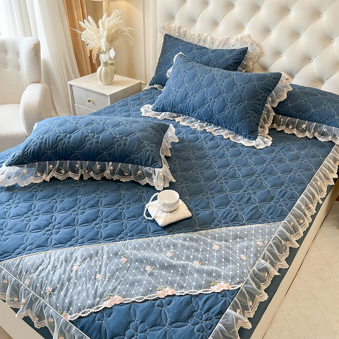 91家纺网 家纺一手货源 找家纺 麒豆豆 2025新款色织蕾丝边床裙款床笠-花亦然 花亦然-宝石蓝