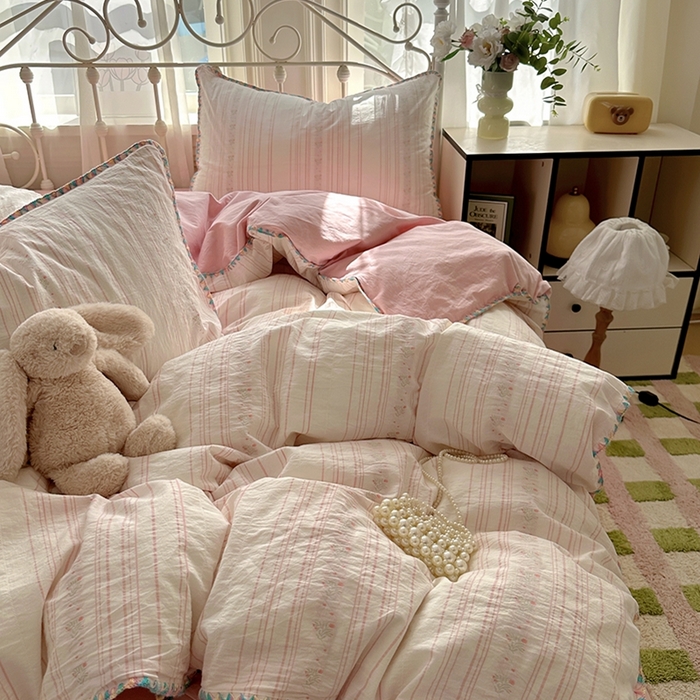 91家纺网 家纺一手货源 找家纺 田野 2025新款全棉水洗棉提花四件套 花颜