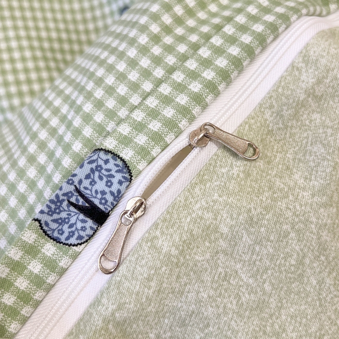 91家纺网 家纺一手货源 找家纺 凌鼎 2025新款100%全棉磨毛四件套数码印花加厚纯棉磨毛四件套 贴布小熊兰