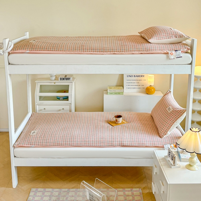 91家纺网 家纺一手货源 找家纺 缦卡琳家纺 2025新款水洗棉床褥子 花样年华