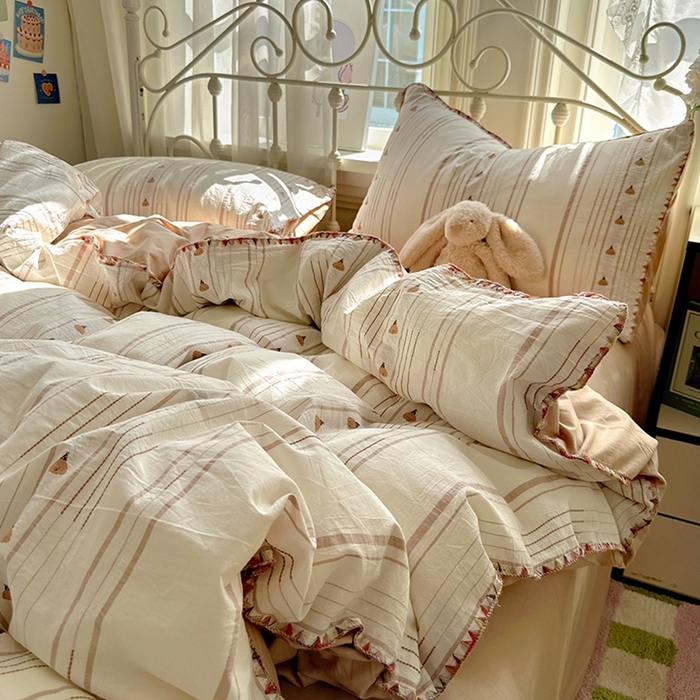 91家纺网 家纺一手货源 找家纺 田野 2025新款全棉水洗棉提花四件套 帽子狗