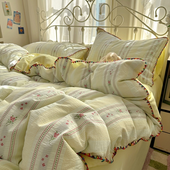 91家纺网 家纺一手货源 找家纺 田野 2025新款全棉水洗棉提花四件套 飘带