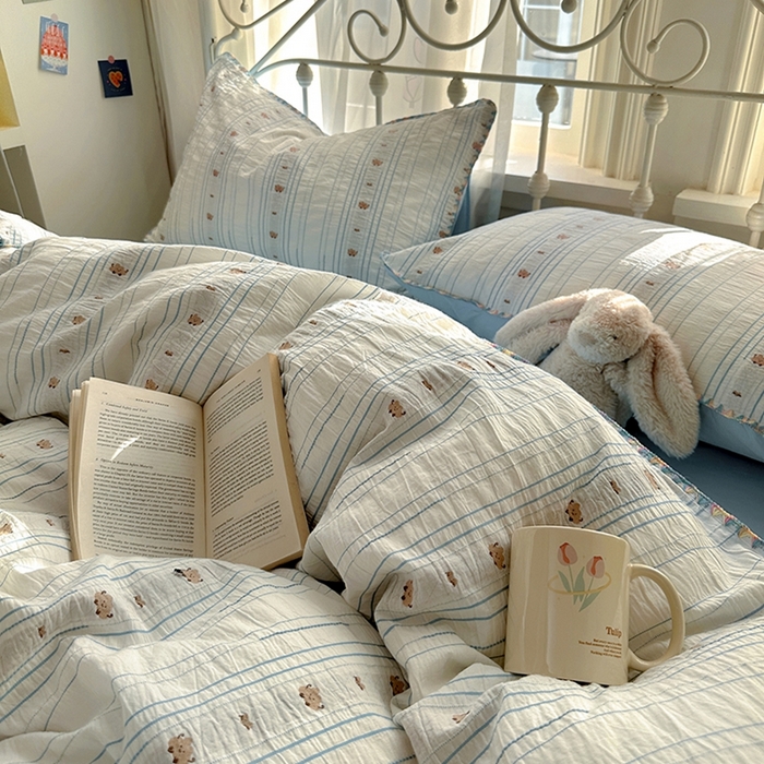 91家纺网 家纺一手货源 找家纺 田野 2025新款全棉水洗棉提花四件套 小雨点