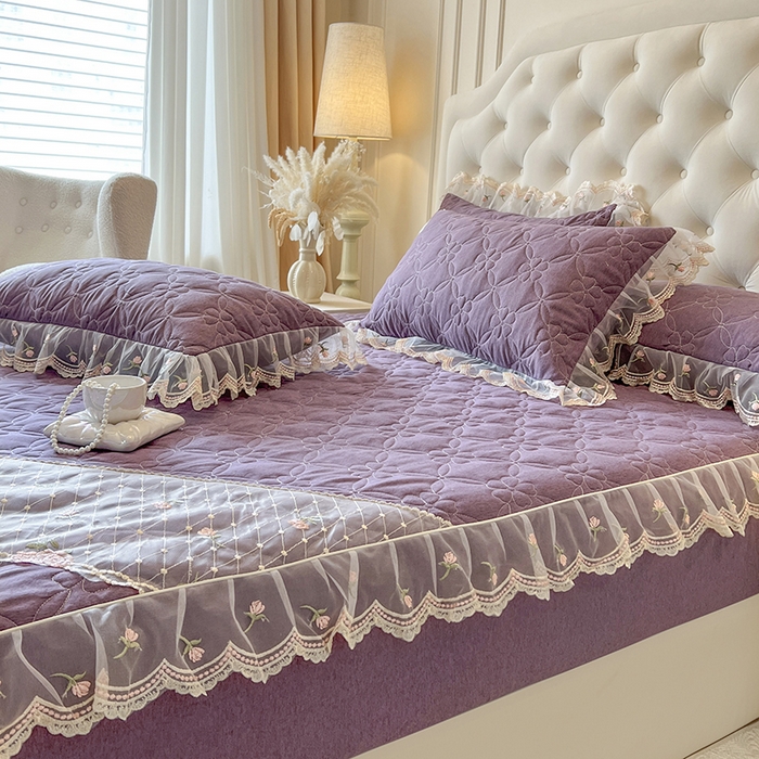 91家纺网 家纺一手货源 找家纺 麒豆豆 2025新款色织蕾丝边床裙款床笠-花亦然 花亦然-浪漫紫