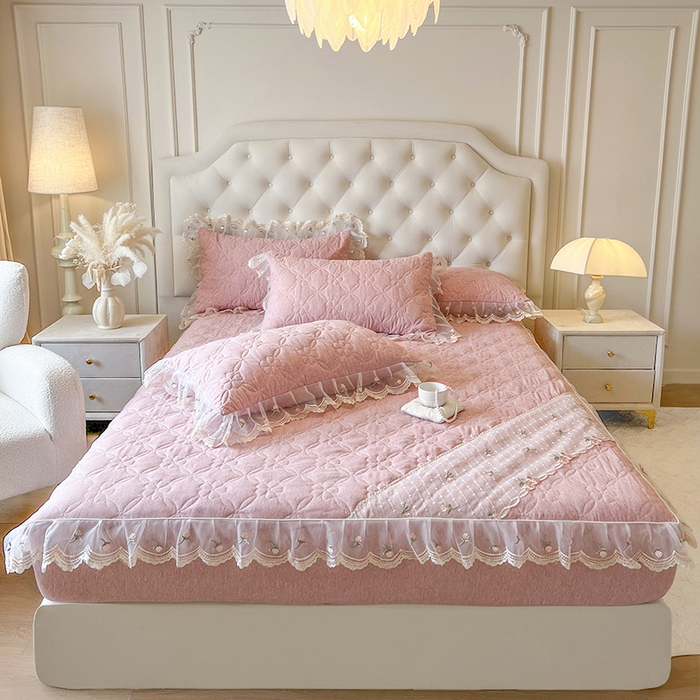 91家纺网 家纺一手货源 找家纺 麒豆豆 2025新款色织蕾丝边床裙款床笠-花亦然 花亦然-香妃粉