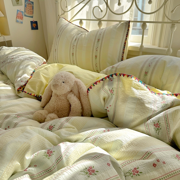 91家纺网 家纺一手货源 找家纺 田野 2025新款全棉水洗棉提花四件套 飘带