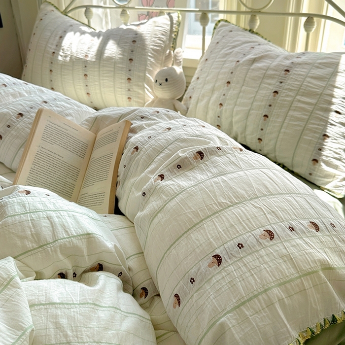 91家纺网 家纺一手货源 找家纺 田野 2025新款全棉水洗棉提花四件套 蘑菇