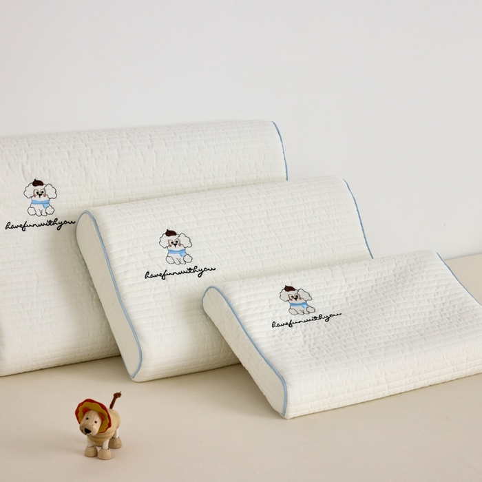 91家纺网 家纺一手货源 找家纺 （总）昕科 2025新款全棉水洗棉亲子乳胶枕-小白布丁狗