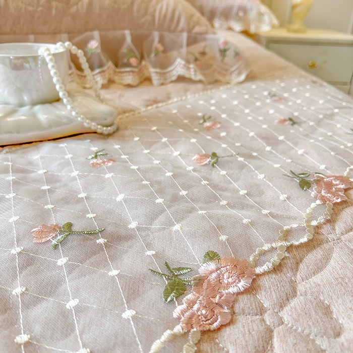 91家纺网 家纺一手货源 找家纺 麒豆豆 2025新款色织蕾丝边床裙款床笠-花亦然 花亦然-奶茶色