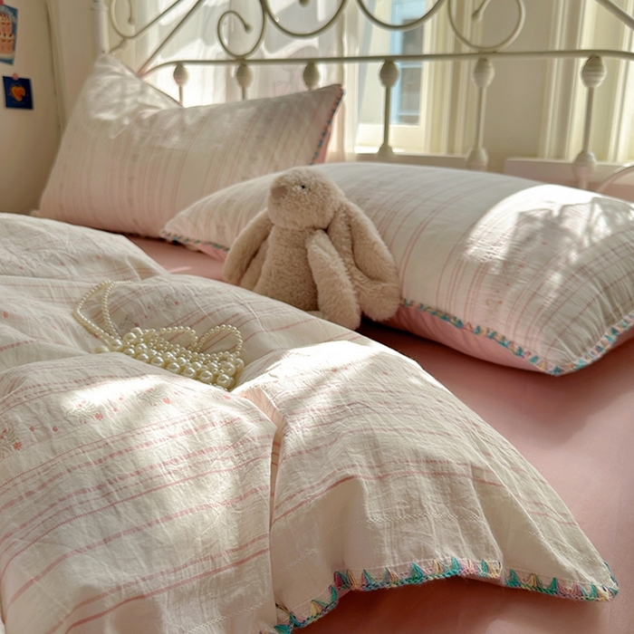 91家纺网 家纺一手货源 找家纺 田野 2025新款全棉水洗棉提花四件套 花颜