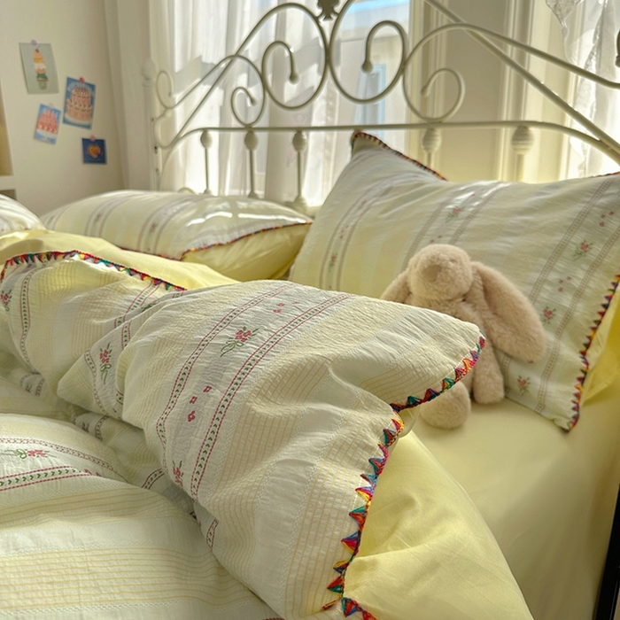 91家纺网 家纺一手货源 找家纺 田野 2025新款全棉水洗棉提花四件套 飘带