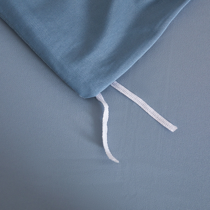 91家纺网 家纺一手货源 找家纺 七仙女家纺 2025新款水洗磨毛刺绣轻奢简约系列四件套 繁星兰+兰灰