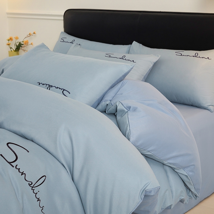 七仙女家纺 2025新款水洗磨毛刺绣轻奢简约系列四件套 湖水蓝+兰灰