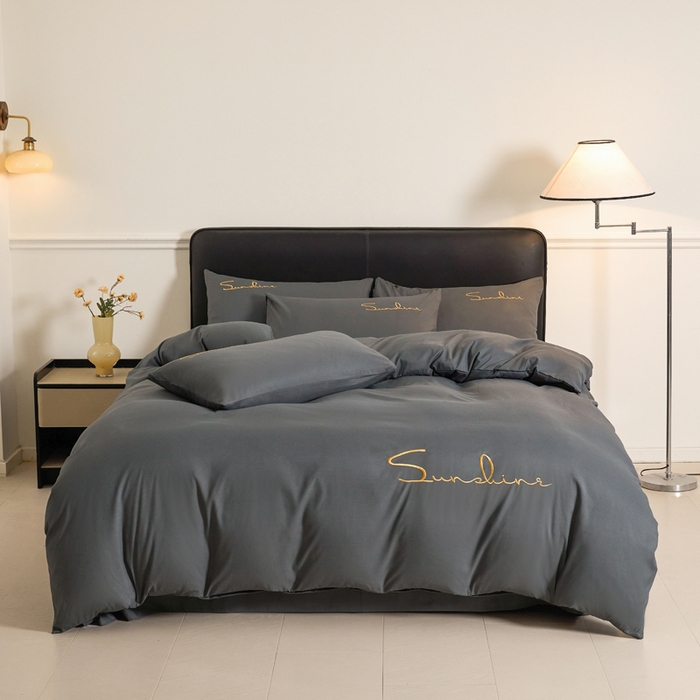 91家纺网 家纺一手货源 找家纺 七仙女家纺 2025新款水洗磨毛刺绣轻奢简约系列单被套单品被套被套单件 深灰