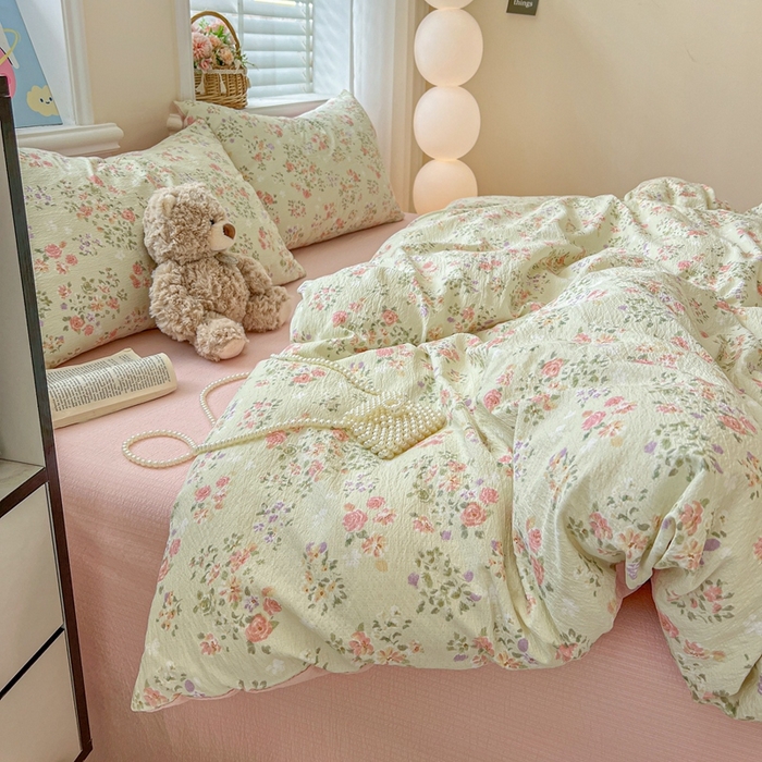 91家纺网 家纺一手货源 找家纺 仟网汇 2025新款云感皱皱纱简单款四件套 若欢绿