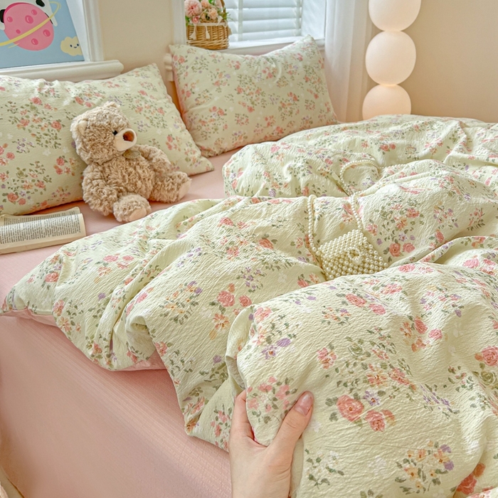 91家纺网 家纺一手货源 找家纺 仟网汇 2025新款云感皱皱纱简单款四件套 若欢绿