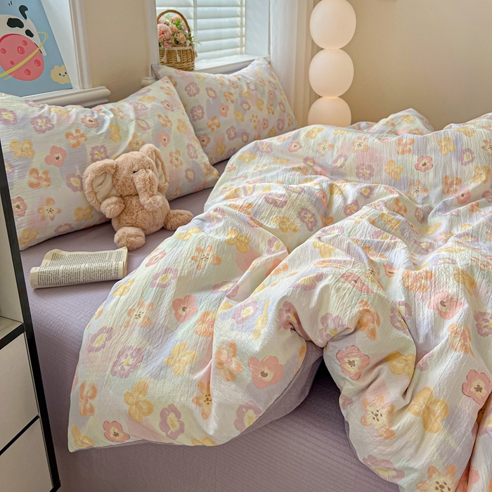 91家纺网 家纺一手货源 找家纺 仟网汇 2025新款云感皱皱纱简单款四件套 花海紫