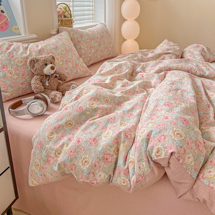 91家纺网 家纺一手货源 找家纺 仟网汇 2025新款云感皱皱纱简单款四件套 锦簇玫瑰